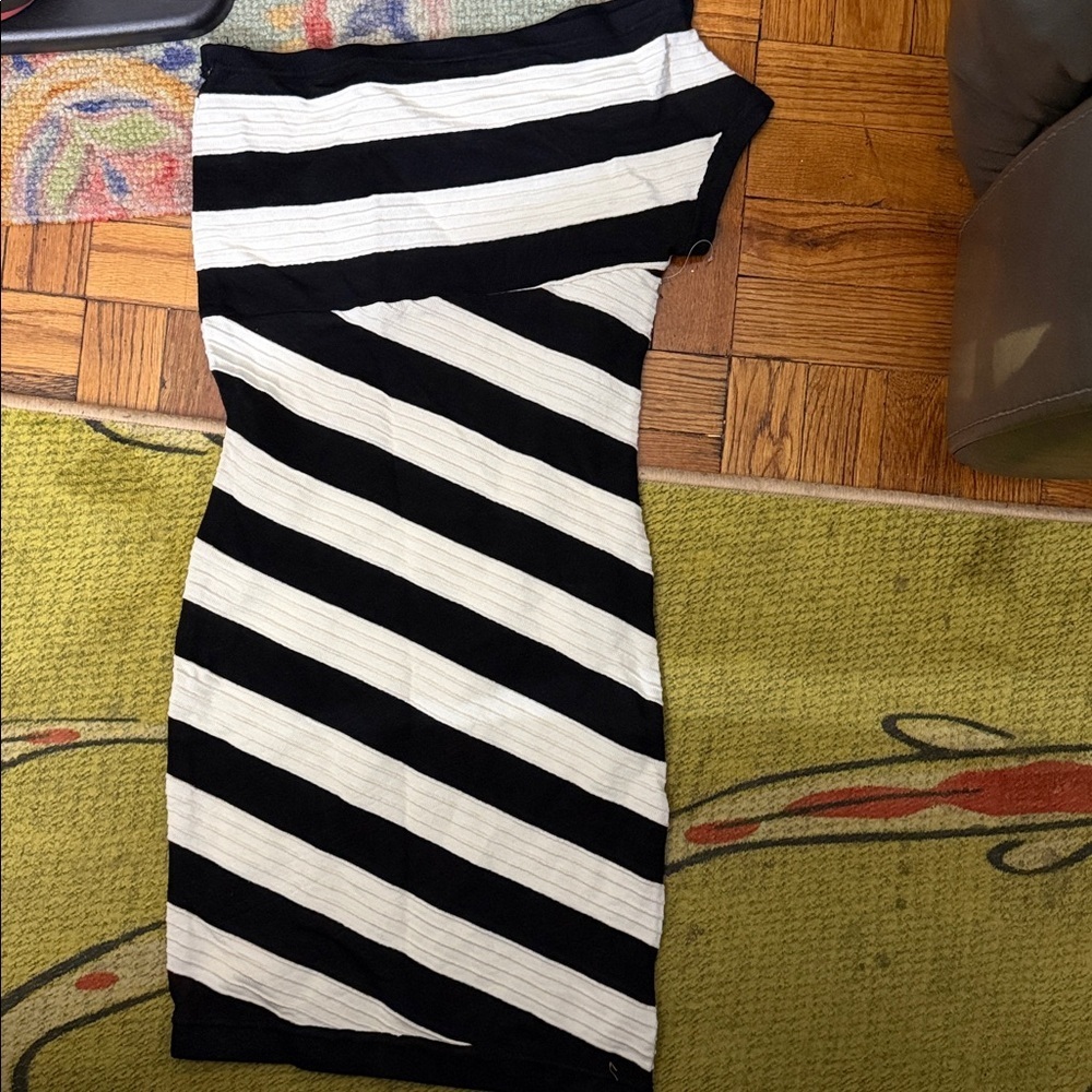 Charlotte Russe Monochrome Knit dress size: m